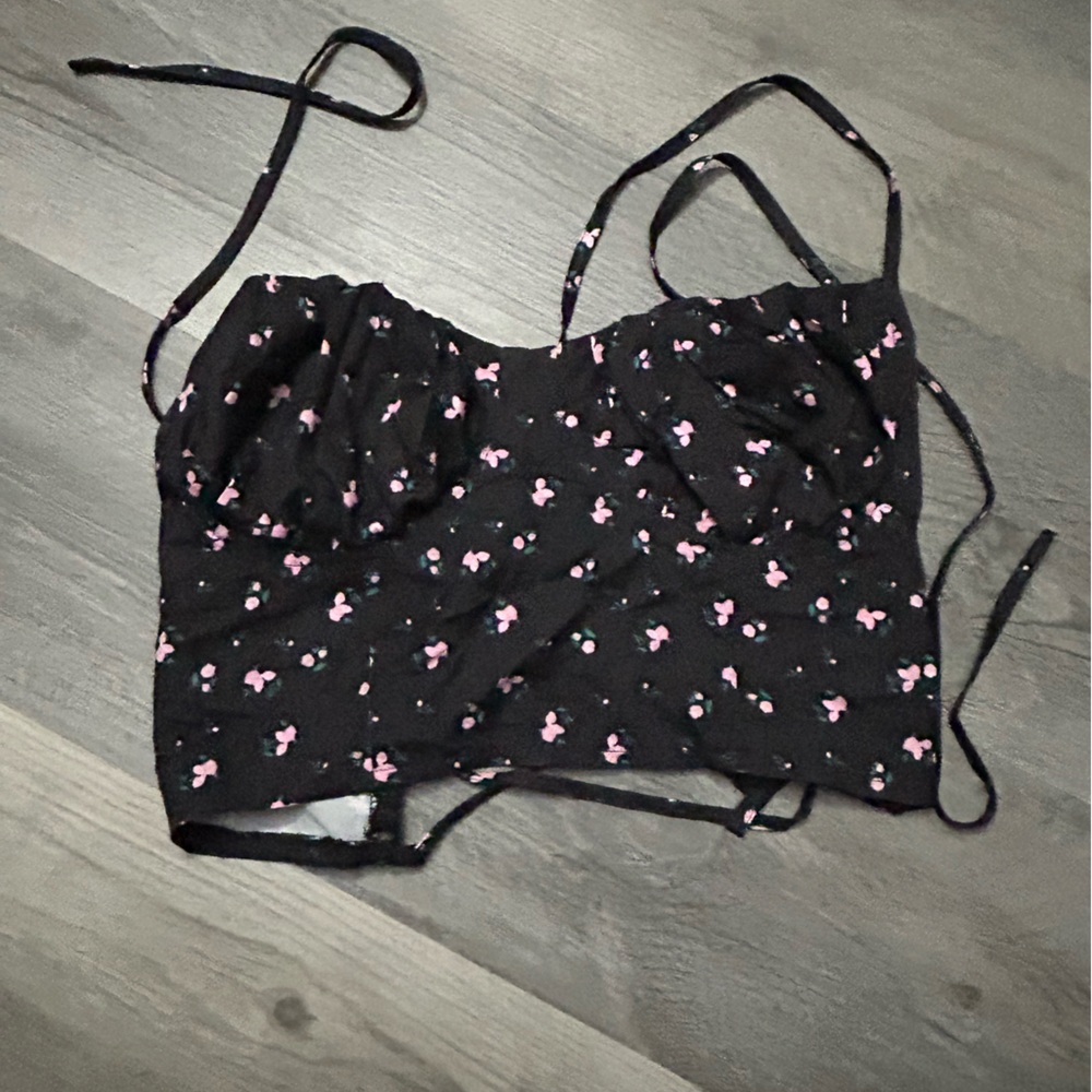 Flower crop top